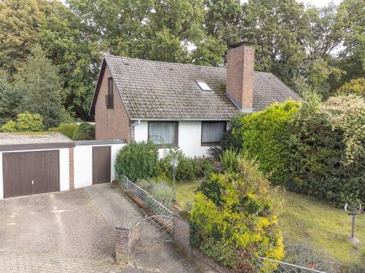 Einfamilienhaus zum Kauf 549.000 € 5 Zimmer 60 m² 1.060 m² Grundstück frei ab sofort Bad Segeberg 23795