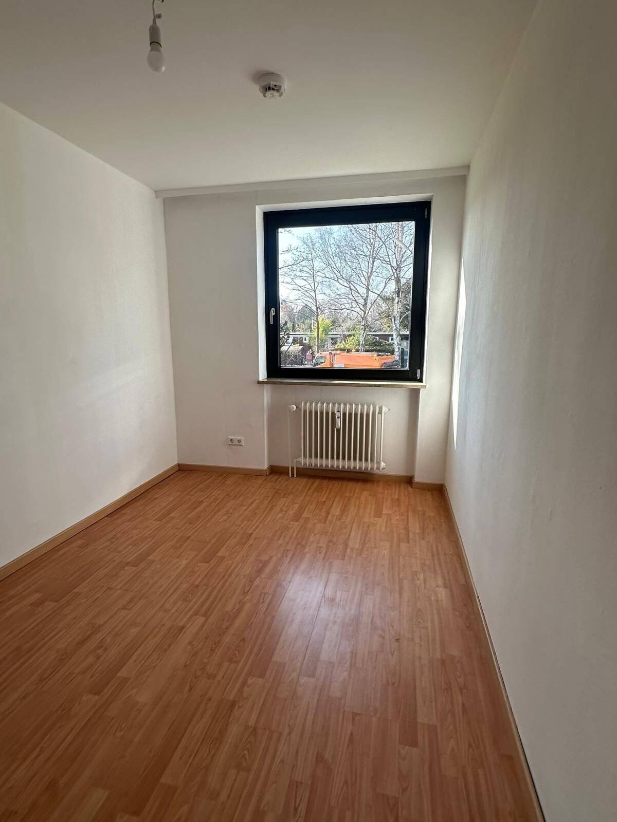 Property thumbnail 6