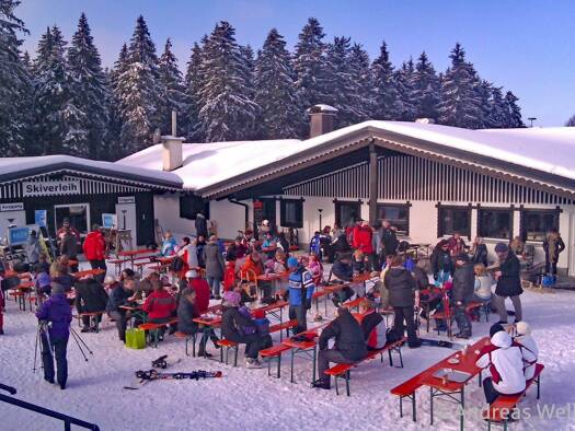 Restaurant zur Miete provisionsfrei 3.950 € 284 m² Gastrofläche 7.000 m² Grundstück Winterberg 59955