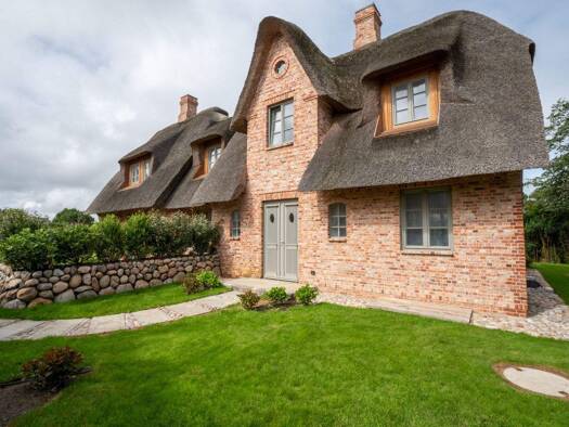 Doppelhaushälfte zum Kauf - Erstbezug 2.750.000 € 4 Zimmer 132 m² Wenningstedt Wenningstedt-Braderup (Sylt) 25996