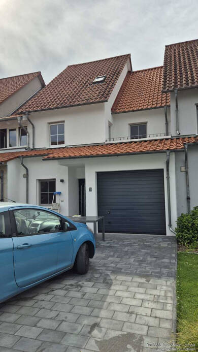 Reihenmittelhaus zur Miete 1.280 € 6 Zimmer 128 m² 60 m² Grundstück frei ab 01.08.2025 Sielow Cottbus 03055