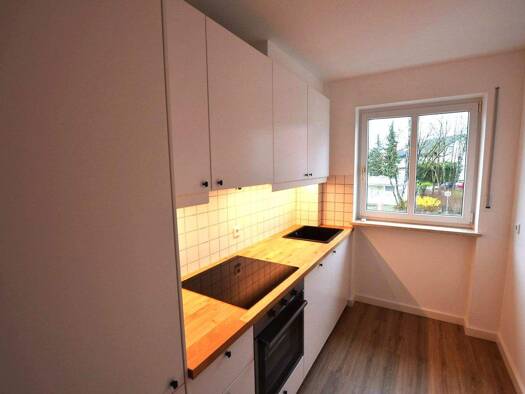 Studio zur Miete 1.050 € 2 Zimmer 54 m² 1. Geschoss frei ab 01.05.2026 Unterhaching 82008