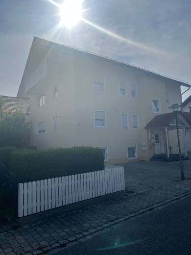 Wohnung zur Miete 1.000 € 4 Zimmer 115 m² Geschoss EG/3 frei ab 01.10.2025 Franz-Seraph-Lederer-Straße Pfaffenberg Mallersdorf-Pfaffenberg 84066