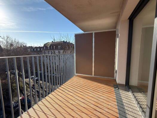 Studio zur Miete 863 € 1 Zimmer 38 m² 4. Geschoss frei ab sofort Schweinau Nürnberg 90441