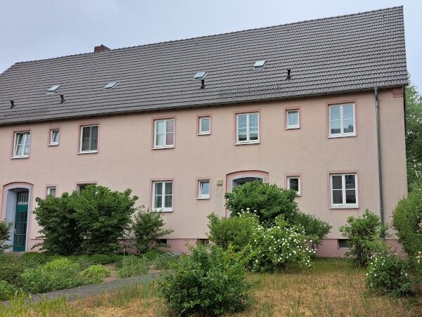 Wohnung zur Miete 270 € 2 Zimmer 44,5 m² EG frei ab sofort Carl-F.-Wiesike-Str. 20 Plaue Brandenburg-Plaue 14774