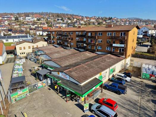 Haus zum Kauf 2.098.000 € 991,1 m² 3.935 m² Grundstück Ebelsbach Ebelsbach 97500