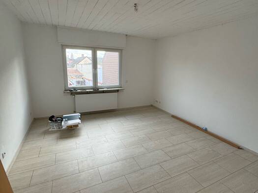 Wohnung zur Miete 690 € 2 Zimmer 60 m² Geschoss 1/2 frei ab 01.02.2026 Mundenheim Ludwigshafen am Rhein 67065