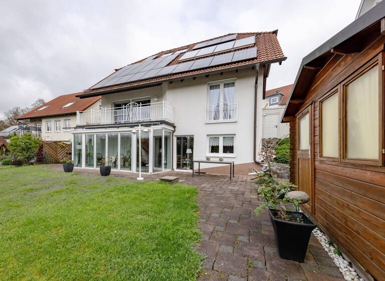 Mehrfamilienhaus zum Kauf 649.000 € 9 Zimmer 272 m²<br/>Wohnfläche 500 m²<br/>Grundstück Altenvoerde Ennepetal 58256