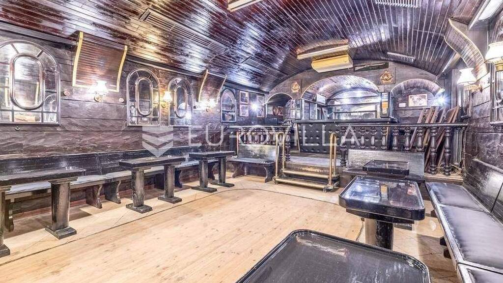 Büro zum Kauf 389.000 € Donji Grad August Senoa 10000