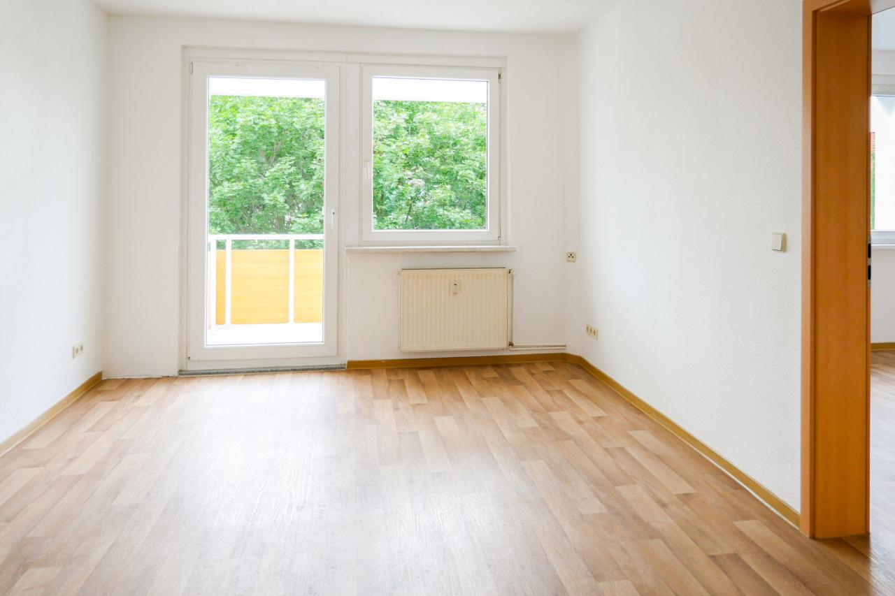 Wohnung zur Miete 341 € 2 Zimmer 48,7 m²<br/>Wohnfläche 3.<br/>Geschoss Gr. Diesdorfer Straße 95 Schroteanger Magdeburg 39110