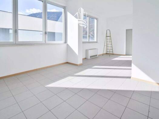 Bürofläche zum Kauf 300.000 € 1 Zimmer 187 m² Bürofläche Meran 39012