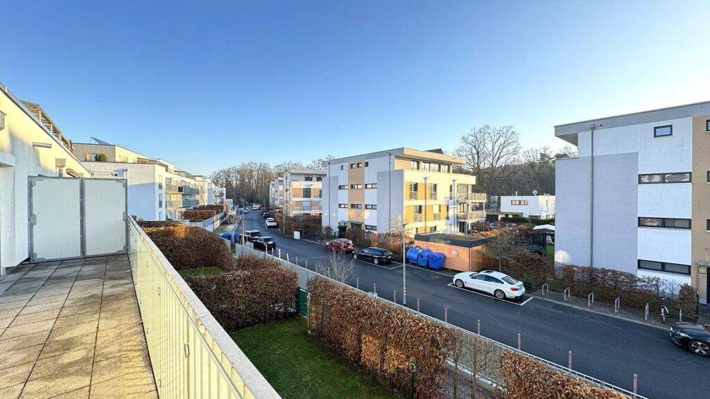 Wohnung zum Kauf 429.000 € 3 Zimmer 93,5 m² 2. Geschoss Oberfürberg Fürth 90768