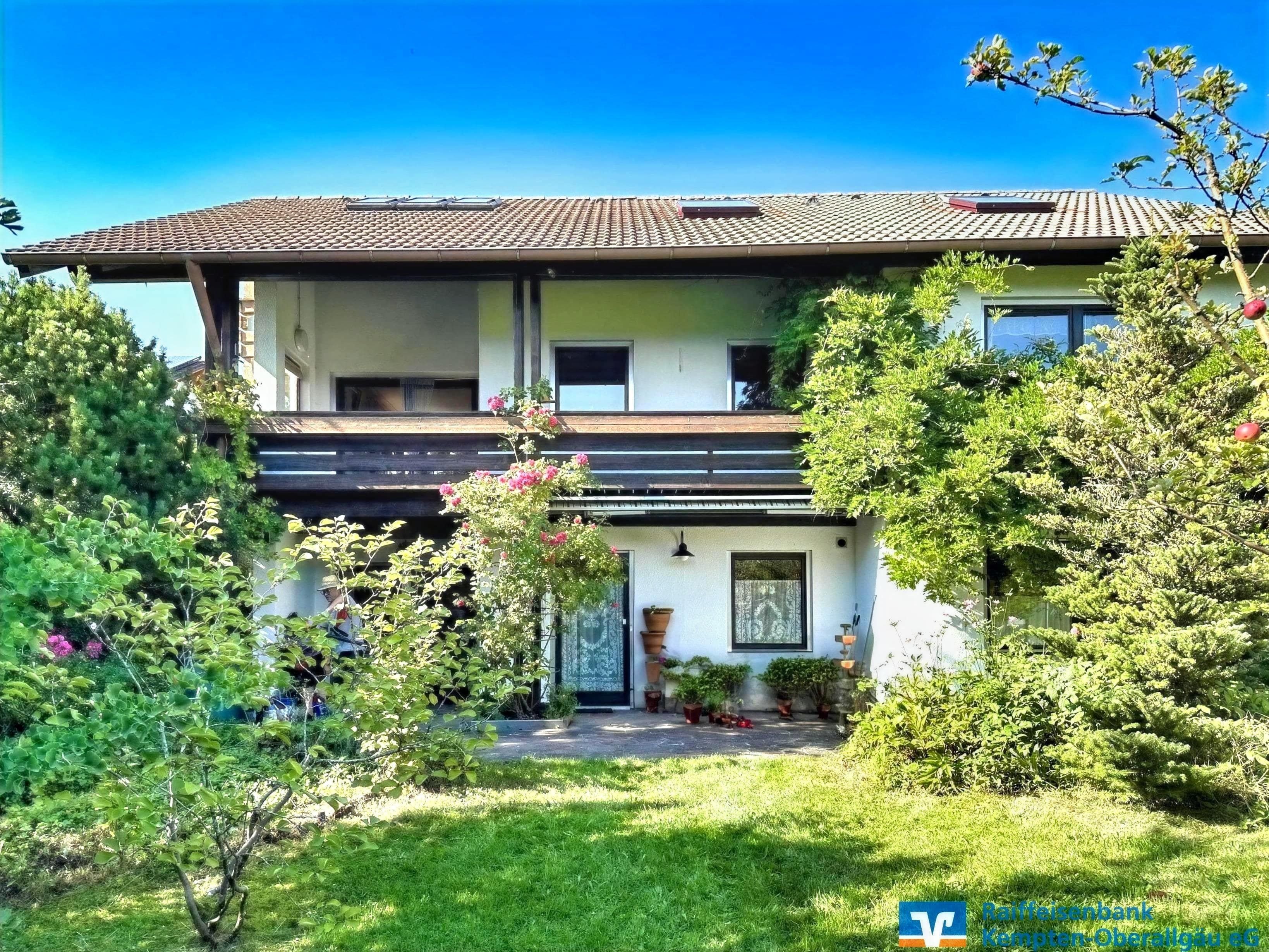 Einfamilienhaus zum Kauf 875.000 € 8 Zimmer 185 m²<br/>Wohnfläche 780 m²<br/>Grundstück ab sofort<br/>Verfügbarkeit Buchenberg Buchenberg 87474