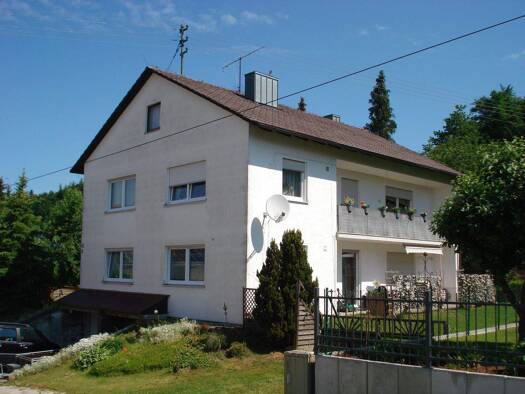 Mehrfamilienhaus zur Miete 1.050 € 6 Zimmer 180 m² frei ab 01.04.2026 Fasanenweg 1 Larsbach Wolnzach 85283