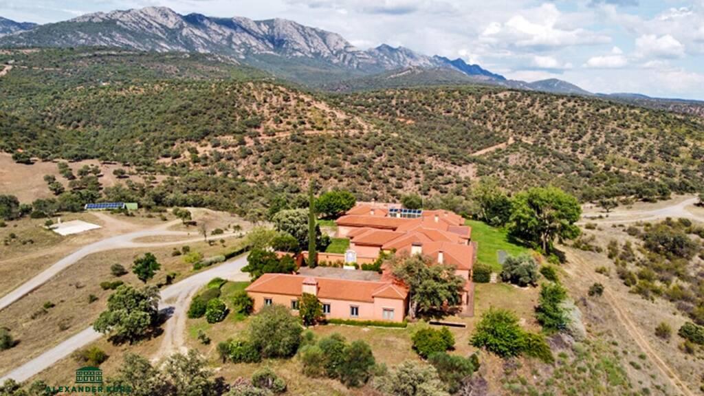 Forstwirtschaft zum Kauf 4.500.000 € 10.000.000 m² Grundstück Andujar 23740