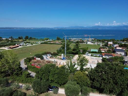 Haus zum Kauf - Erstbezug 1.500.000 € 5 Zimmer 256 m² frei ab sofort Via Bosca Lazise