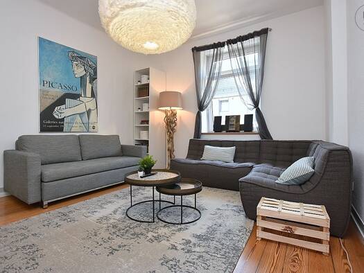 Wohnung zur Miete auf Zeit 1.390 € 2 Zimmer 60 m² frei ab 14.10.2026 Bad Cannstatt Bad Cannstatt 70372