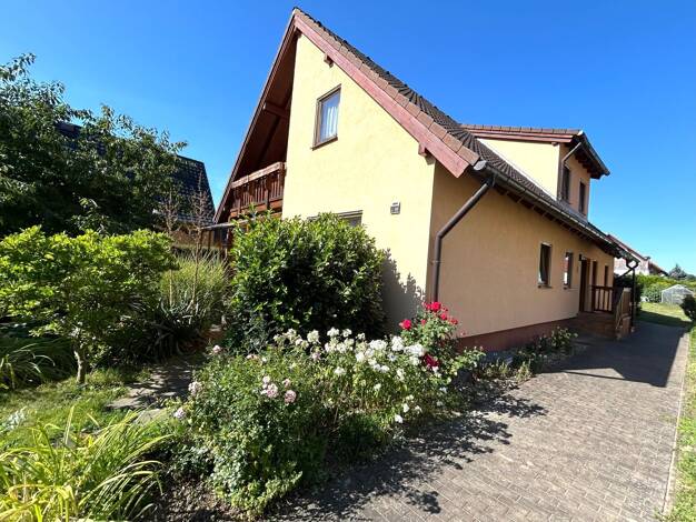 Einfamilienhaus zum Kauf 321.000 € 7 Zimmer 216 m² 926 m² Grundstück Lenz Priestewitz 01561