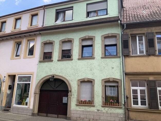 Mehrfamilienhaus zum Kauf 389.000 € 7 Zimmer 160 m² 207 m² Grundstück Bruchsal Bruchsal 76646