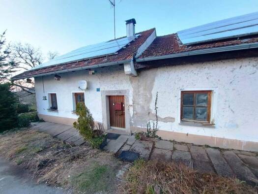 Bauernhaus zum Kauf 160.000 € 4 Zimmer 100 m² 1.500 m² Grundstück frei ab 30.03.2026 Satzreut Hauzenberg 94051