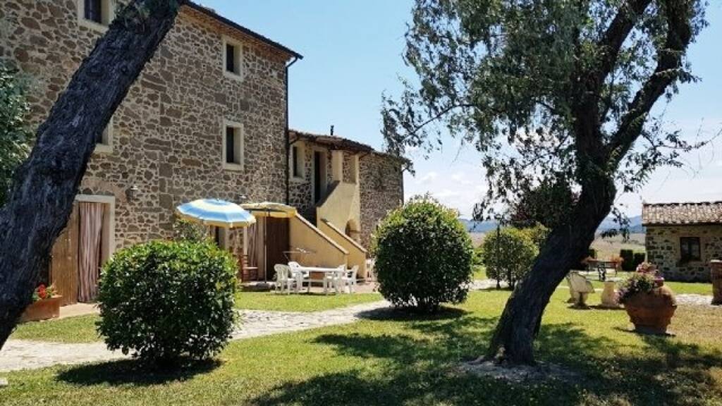 Bauernhaus zum Kauf 1.200.000 € 12 Zimmer 500 m² 6.000 m² Grundstück Volterra