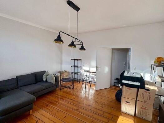 Wohnung zur Miete 565 € 2 Zimmer 59 m² 2. Geschoss frei ab 01.04.2026 Schelfstadt Schwerin 19055