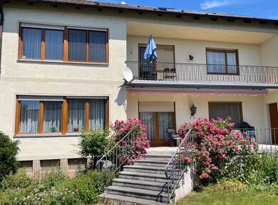 Mehrfamilienhaus zum Kauf 650.000 € 261 m² 995 m² Grundstück Planungsbezirk 401 Straubing 94315