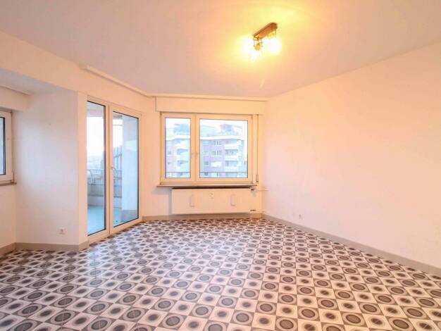 Sonstiges zum Kauf als Kapitalanlage geeignet 160.000 € 2 Zimmer 52 m² Rot Zuffenhausen 70437