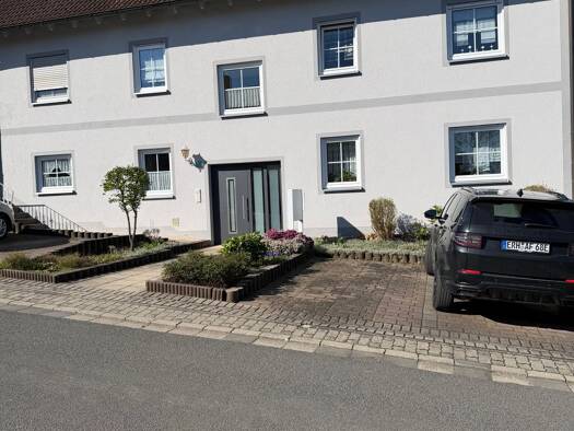 Wohnung zur Miete 800 € 3 Zimmer 76,3 m² 1. Geschoss frei ab 01.07.2026 Neustadt Neustadt an der Aisch 91413