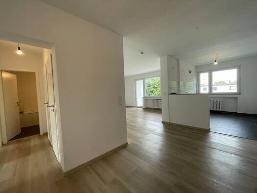 Wohnung zur Miete 610 € 3 Zimmer 77 m² 3. Geschoss frei ab 01.09.2026 Coburger Str. 26 Röttgersbach Duisburg 47169