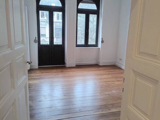 Wohnung zur Miete 1.200 € 3 Zimmer 90 m² Geschoss 4/5 frei ab sofort Wiesbaden 65195