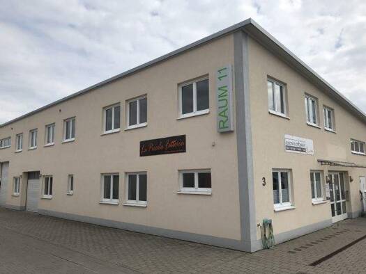 Ladenfläche zur Miete provisionsfrei 320 € 1 Zimmer 40 m² Verkaufsfläche An den drei Kreuzen 3 Höchstadt Höchstadt a.d.Aisch 91315