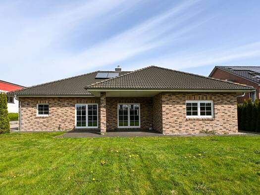 Einfamilienhaus zum Kauf 699.000 € 5 Zimmer 164 m² 1.300 m² Grundstück Rethwisch 23847