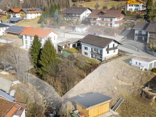 Einfamilienhaus zum Kauf 199.000 € 10 Zimmer 217,6 m² 870 m² Grundstück Bodenmais Bodenmais 94249