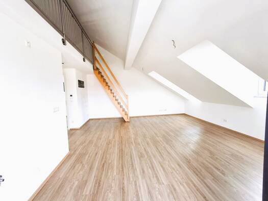Wohnung zur Miete 830 € 2 Zimmer 56 m² 2. Geschoss frei ab 01.08.2026 Sandgasse 60 Konradsiedlung-Wutzlhofen Regensburg 93057
