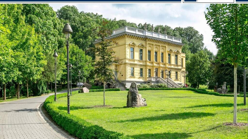 Bürogebäude zum Kauf als Kapitalanlage geeignet 2.614 € 39 Zimmer 746,1 m² 12.311 m² Grundstück Eberswalde 16225