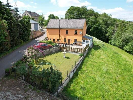 Einfamilienhaus zum Kauf 325.000 € 4 Zimmer 130 m² 4.165 m² Grundstück frei ab sofort Bommert Daleiden 54689