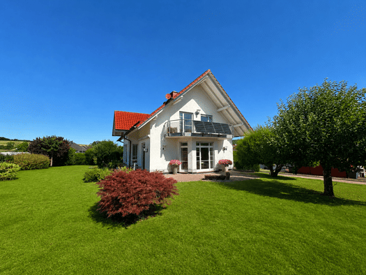 Haus zum Kauf provisionsfrei 420.000 € 4 Zimmer 149,6 m² 735 m² Grundstück Niederbeisheim Knüllwald 34593