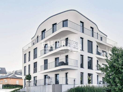 Wohnung zur Miete 900 € 3 Zimmer 101,7 m² frei ab sofort Mohlachstraße 2 Weikersheim 97990