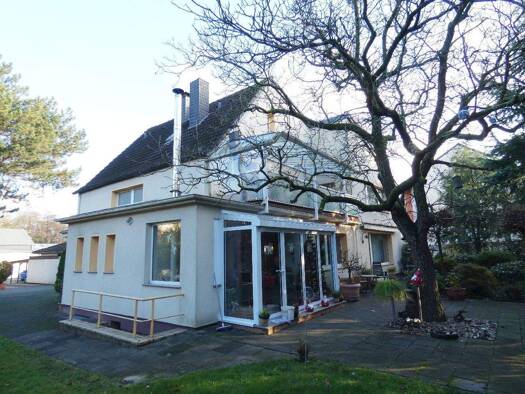 Wohnung zur Miete 980 € 3 Zimmer 111 m² 1. Geschoss frei ab 01.03.2026 Wiesdorf Leverkusen 51373