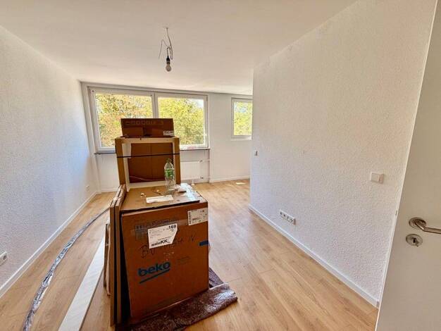Wohnung zur Miete 351 € 1 Zimmer 26,1 m² 1. Geschoss frei ab sofort Sebastianstr. 93 a Niehl Nippes 50735