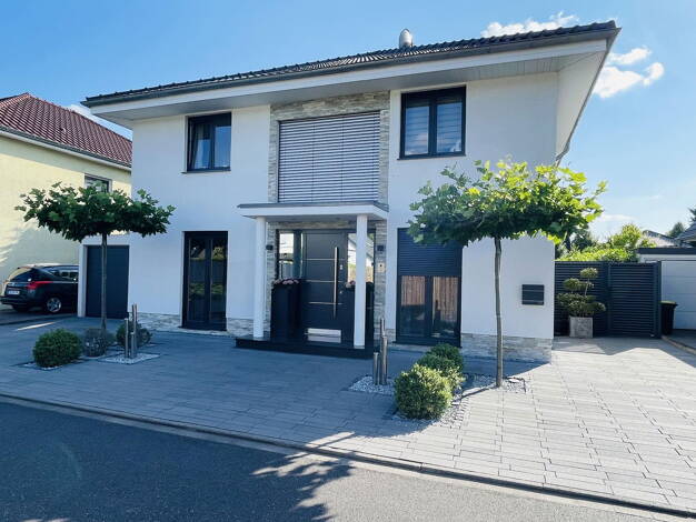 Einfamilienhaus zum Kauf provisionsfrei 899.999 € 4 Zimmer 166 m² 535 m² Grundstück Am Hohen Weg 20 Oppum Krefeld 47809