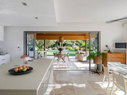 Einfamilienhaus zum Kauf 1.890.000 € 6 Zimmer 222 m² 4.040 m² Grundstück Ollioules 83190