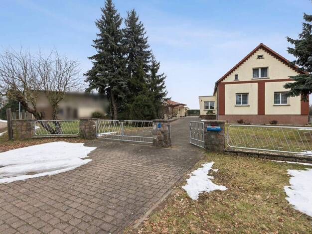 Einfamilienhaus zum Kauf 215.000 € 6 Zimmer 176 m² 9.255 m² Grundstück Klitzschena Kemberg 06901