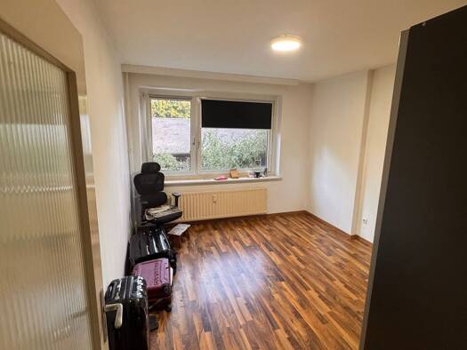 WG-Zimmer zur Miete 550 € 20 m² frei ab 01.11.2026 Stellingen Hamburg 22525