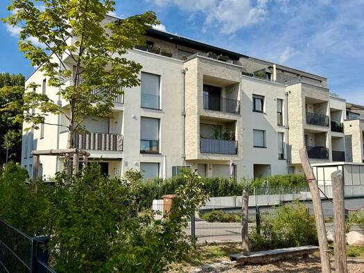 Wohnung zur Miete 1.500 € 3 Zimmer 80 m² Geschoss 2/3 frei ab 01.09.2026 Korb 71404