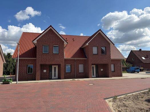 Doppelhaushälfte zur Miete - Erstbezug 1.800 € 4,5 Zimmer 149 m² frei ab sofort Bücken Bücken 27333