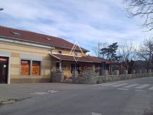 Einfamilienhaus zum Kauf 329.000 € 12 Zimmer 550 m² Buzet Buzet 52420