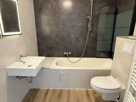 Wohnung zur Miete - Erstbezug 850 € 3 Zimmer 70 m² frei ab sofort Rudolf-Renner-Straße 30 Löbtau-Nord Ortsamtsbereich Cotta 01159
