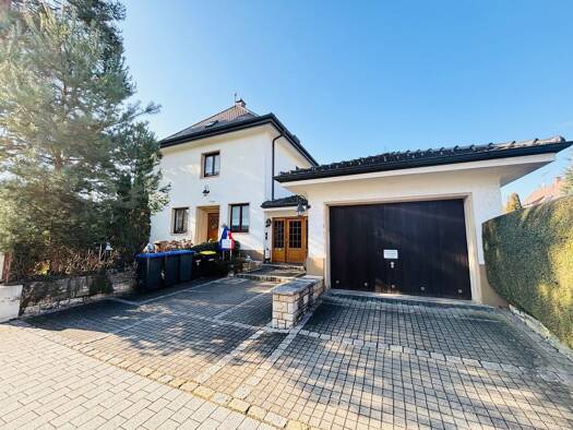 Büro zur Miete 1.200 € 6 Zimmer Singen 78224